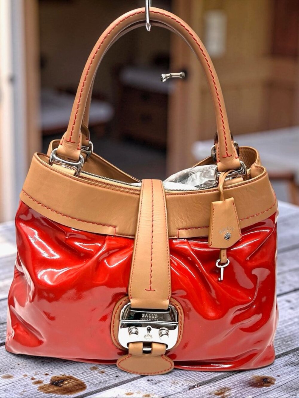 Classic 1831 Bally Switzerland Patten Leather Shoulder Lg Bag Red Lock+ Scarf(7 - Picture 15 of 16